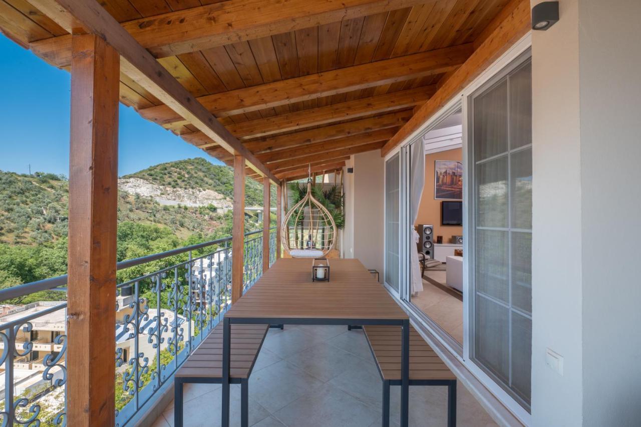 Panoramic View!penthouse 120qm Of Sea & Mountain Holiday home *